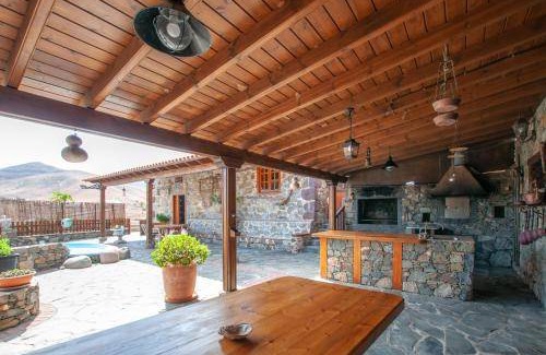 Tuineje House | 160 m² House ∙ 3 bedrooms ∙ 6 guests
