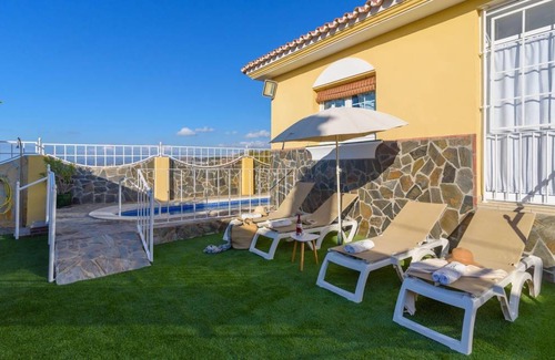 Torrox Costa House | 160 m² House ∙ 3 bedrooms ∙ 6 guests