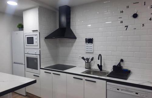 Coia House | 160 m² House ∙ 3 bedrooms ∙ 8 guests