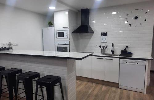 Coia House | 160 m² House ∙ 3 bedrooms ∙ 8 guests