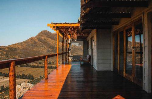 Wolseley House | 160 m² House ∙ 3 bedrooms ∙ 6 guests