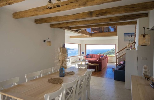 Trelevern House | 160 m² House ∙ 4 bedrooms ∙ 8 guests
