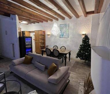 Montreux Villa | 160 m² Villa ∙ 3 bedrooms ∙ 8 guests