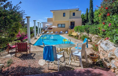 Pegeia Villa | 160 m² Villa ∙ 3 bedrooms ∙ 7 guests