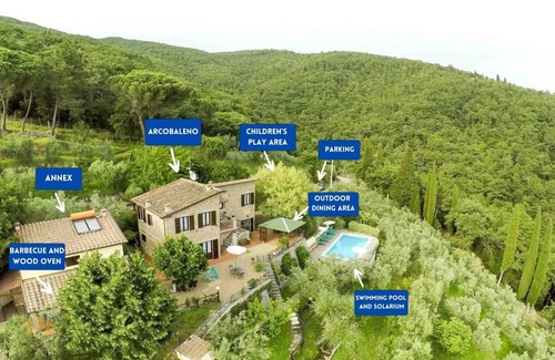 Loro Ciuffenna Villa | 160 m² Villa ∙ 5 bedrooms ∙ 10 guests