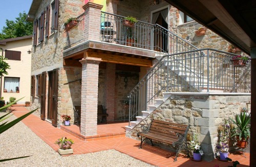 Loro Ciuffenna Villa | 160 m² Villa ∙ 5 bedrooms ∙ 10 guests
