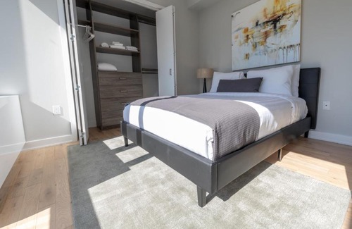 Central New York City Apartment | 1600 Broadway