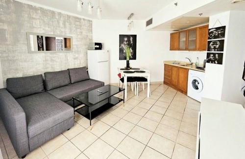 Bat Yam Apartment | 1603 Lovely GO apartment with balcony and sea view