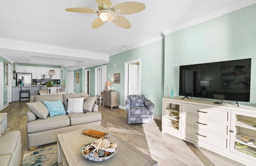 Long Beach Condo | 1603 West Corner. 2 Gulf Front Masters! Clean, large Sunset Balcony, Amazing!