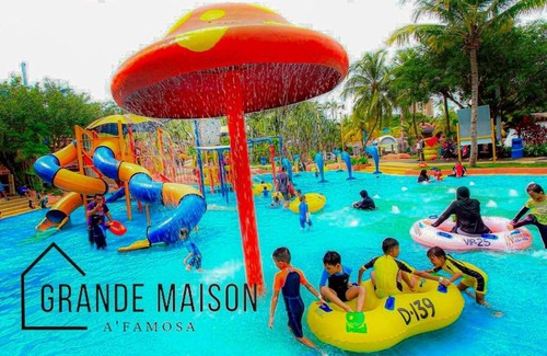 Alor Gajah House | 161 m² House ∙ 4 bedrooms ∙ 13 guests