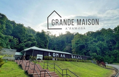 Alor Gajah House | 161 m² House ∙ 4 bedrooms ∙ 13 guests