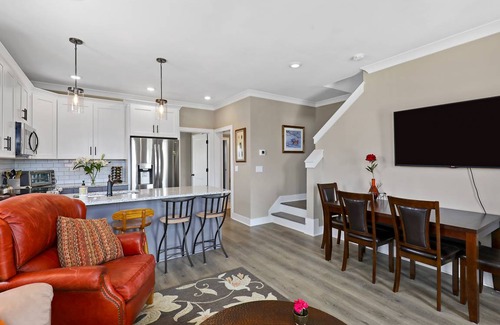 Lakewood House | 161 m² House ∙ 4 bedrooms ∙ 8 guests