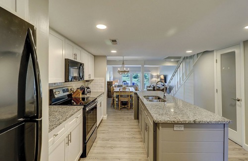 South Beach Condo | 1615 Port Villa - Stunning Views of Braddock Cove and steps to the marina!