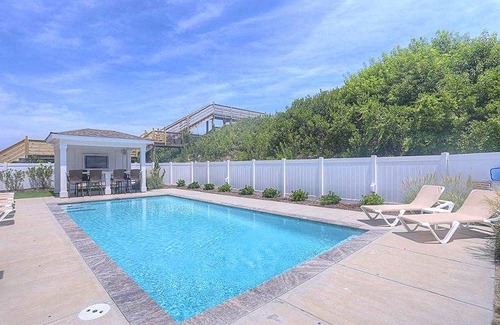 Ocean Sands House | 1617 Point Break Ocean Front Heated Saltwater Private Pool Game Room w/Pool
