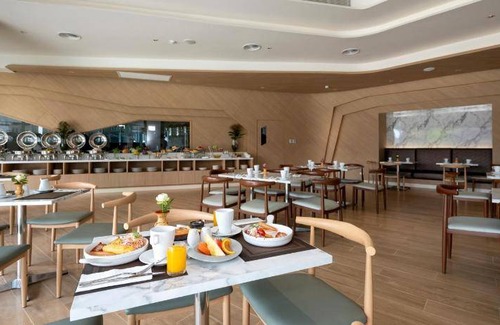 Mak Khaeng Hotel | 165 m² Hotel ∙ 2 bedrooms ∙ 127 guests