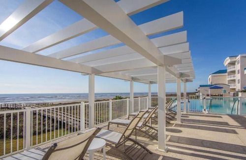 Pirates Cove Hotel | 165 m² Hotel ∙ 2 bedrooms ∙ 127 guests