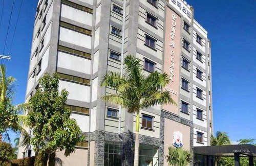 Clark Hotel | 165 m² Hotel ∙ 4 bedrooms ∙ 8 guests