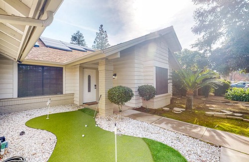 Raisin House | 165 m² House ∙ 3 bedrooms ∙ 6 guests