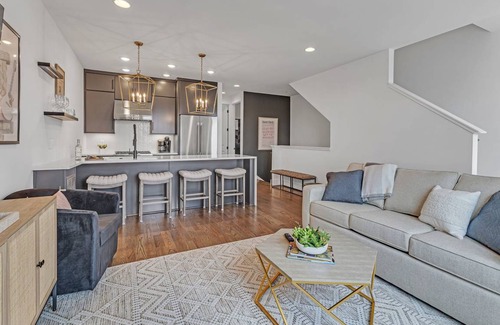 Katie Hill Neighborhood House | 165 m² House ∙ 4 bedrooms ∙ 10 guests