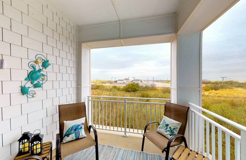 Sandbridge Condo | 166 m² Condo ∙ 3 bedrooms ∙ 6 guests