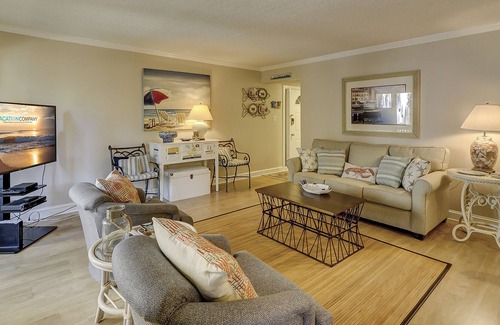 South Beach Condo | 1662 Bluff Villa - Just a short walk to the Beach and the South Beach Marina