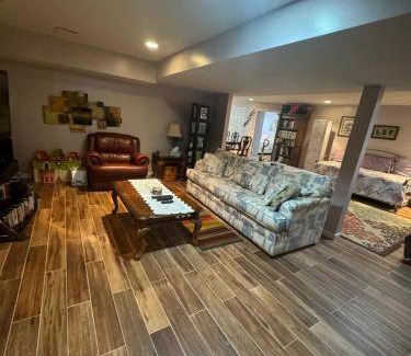 Fenton Apartment | 167 m² Apartment ∙ 2 bedrooms ∙ 6 guests