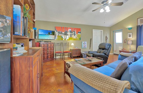 Johnson City House | 167 m² House ∙ 1 bedroom ∙ 6 guests