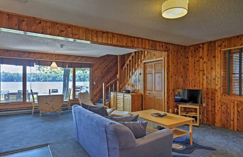 Iron River House | 167 m² House ∙ 3 bedrooms ∙ 6 guests