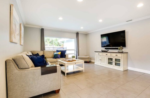 Boca Del Mar House | 167 m² House ∙ 4 bedrooms ∙ 10 guests