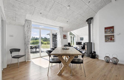 Blavand Strand House | 167 m² House ∙ 4 bedrooms ∙ 8 guests