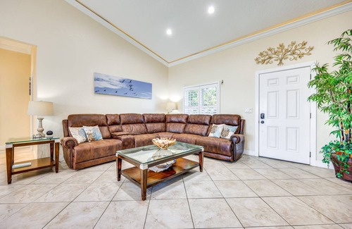 Beverly Beach House | 167 m² House ∙ 3 bedrooms ∙ 6 guests
