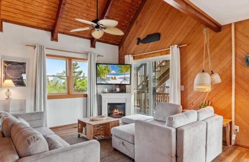 Ocean Sands House | 1686 - Eureka