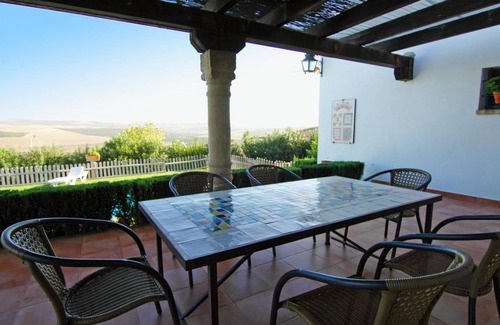 Santaella House | 169 m² House ∙ 3 bedrooms ∙ 6 guests