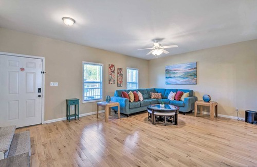 Jefferson Park House | 169 m² House ∙ 3 bedrooms ∙ 8 guests