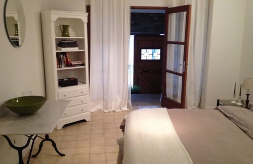 Castelnau-de-Montmiral House | 16th Century House Plus Studio Flat in Gorgeous French Village