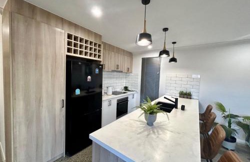 Exmouth House | 17 Cooyou Close