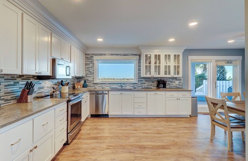 North Forest Beach House | 17 Dune Ln-The Cottage-Oceanfront, Super Cute! Fire Pit, HEATED POOL & SPA