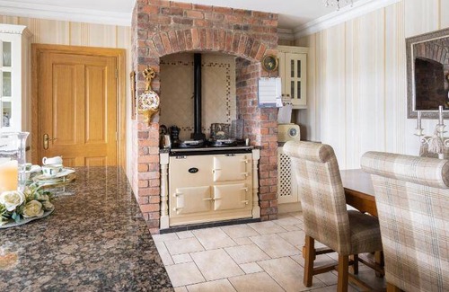 Hillsborough House | 17 m² House ∙ 2 bedrooms ∙ 4 guests
