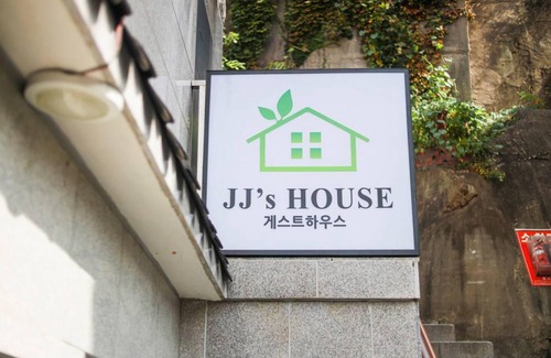 Samcheong-dong Apartment | 17 m² Apartment ∙ 1 bedroom ∙ 4 guests