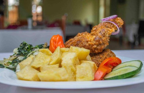 Boma la Ngombe Hotel | 17 m² Hotel ∙ 2 guests