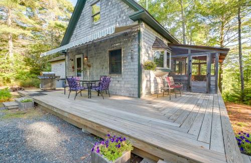 Ellsworth House | 17 Mi to Acadia Cottage Near Downtown Ellsworth!