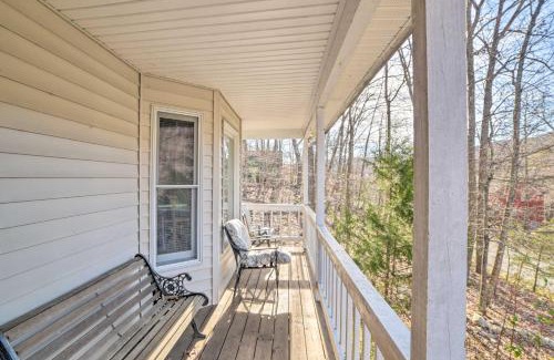 Massanutten House | 17-Seat Theater, Hot Tub and Game Room Ideal Home!
