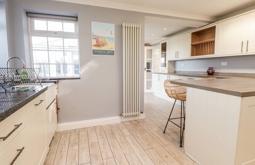 Birchington Cottage | 17 ST. MAGNUS CLOSE, pet friendly in Birchington-On-Sea