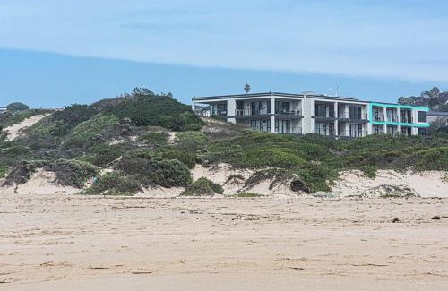 Jeffreys Bay Apartment | 17 The Dune Jeffreys Bay