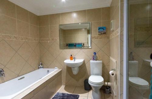 Jeffreys Bay Apartment | 17 The Dune Jeffreys Bay