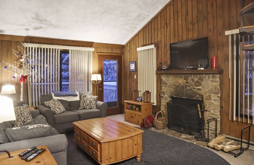 Snowshoe House | 17 Wabasso Drive, Snowshoe