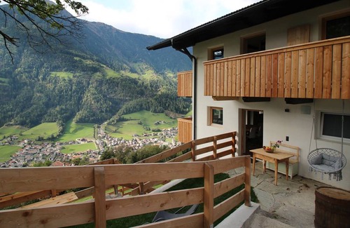 San Leonardo in Passiria Ski Chalet | 170 m² Chalet ∙ 4 bedrooms ∙ 12 guests