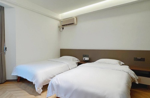 Pingtan County Apartment | 170 m² Apartment ∙ 5 bedrooms ∙ 12 guests