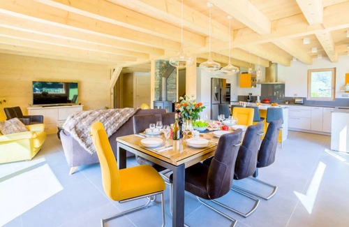 Morzine Ski Chalet | 170 m² Chalet ∙ 5 bedrooms ∙ 10 guests