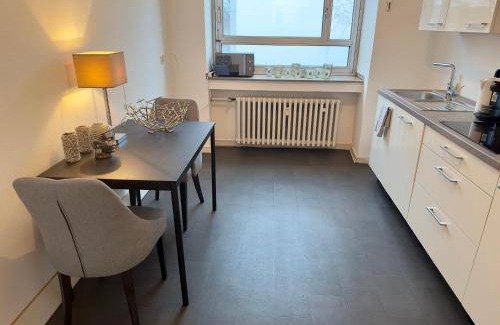 Golzheim Apartment | 170 m² Apartment ∙ 4 bedrooms ∙ 10 guests